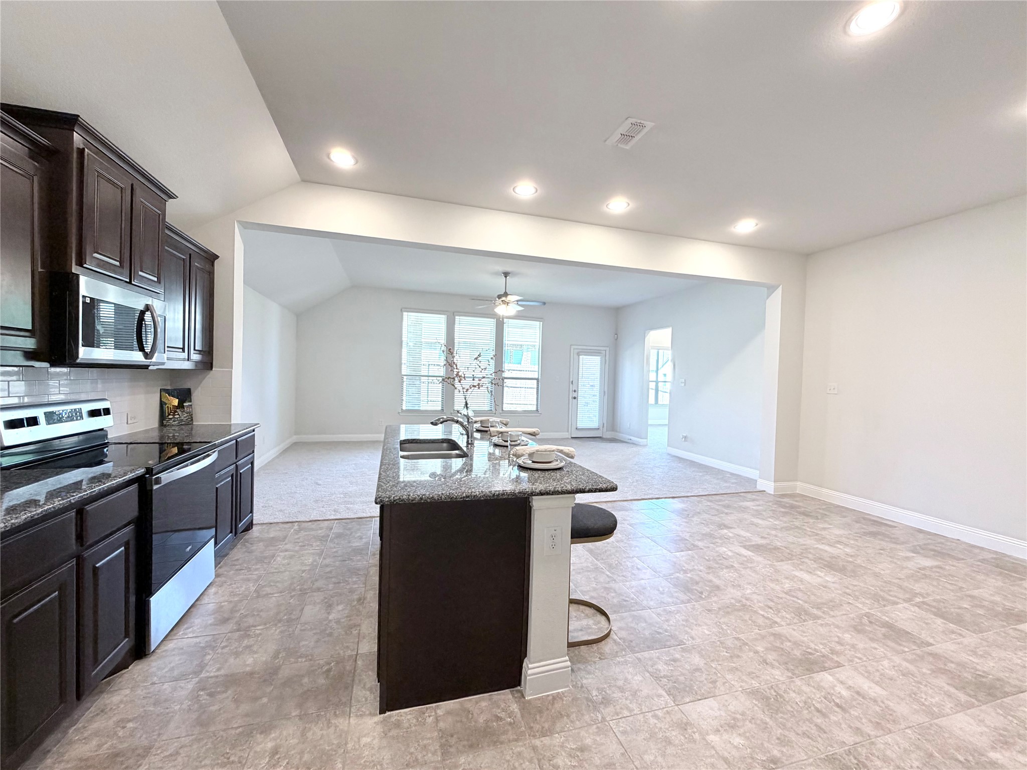 1413 River Vale Road Garland TX 75041