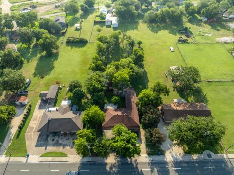 802 N Brazos Street Whitney TX 76692