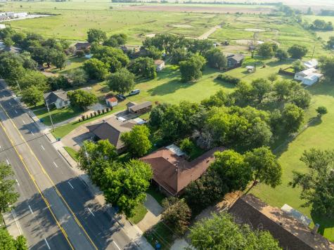 802 N Brazos Street Whitney TX 76692