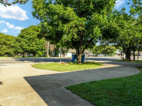 802 N Brazos Street Whitney TX 76692