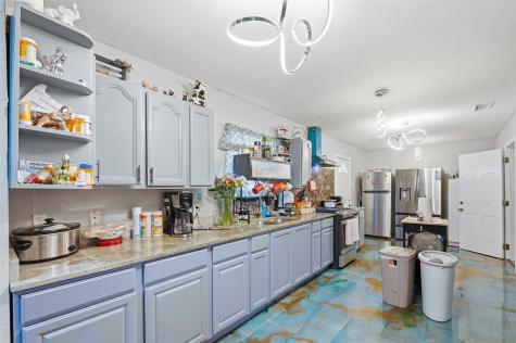 2010 Gross Road Dallas TX 75228