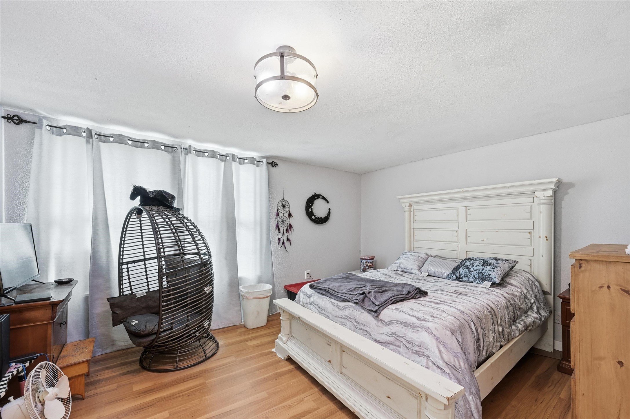 2010 Gross Road Dallas TX 75228