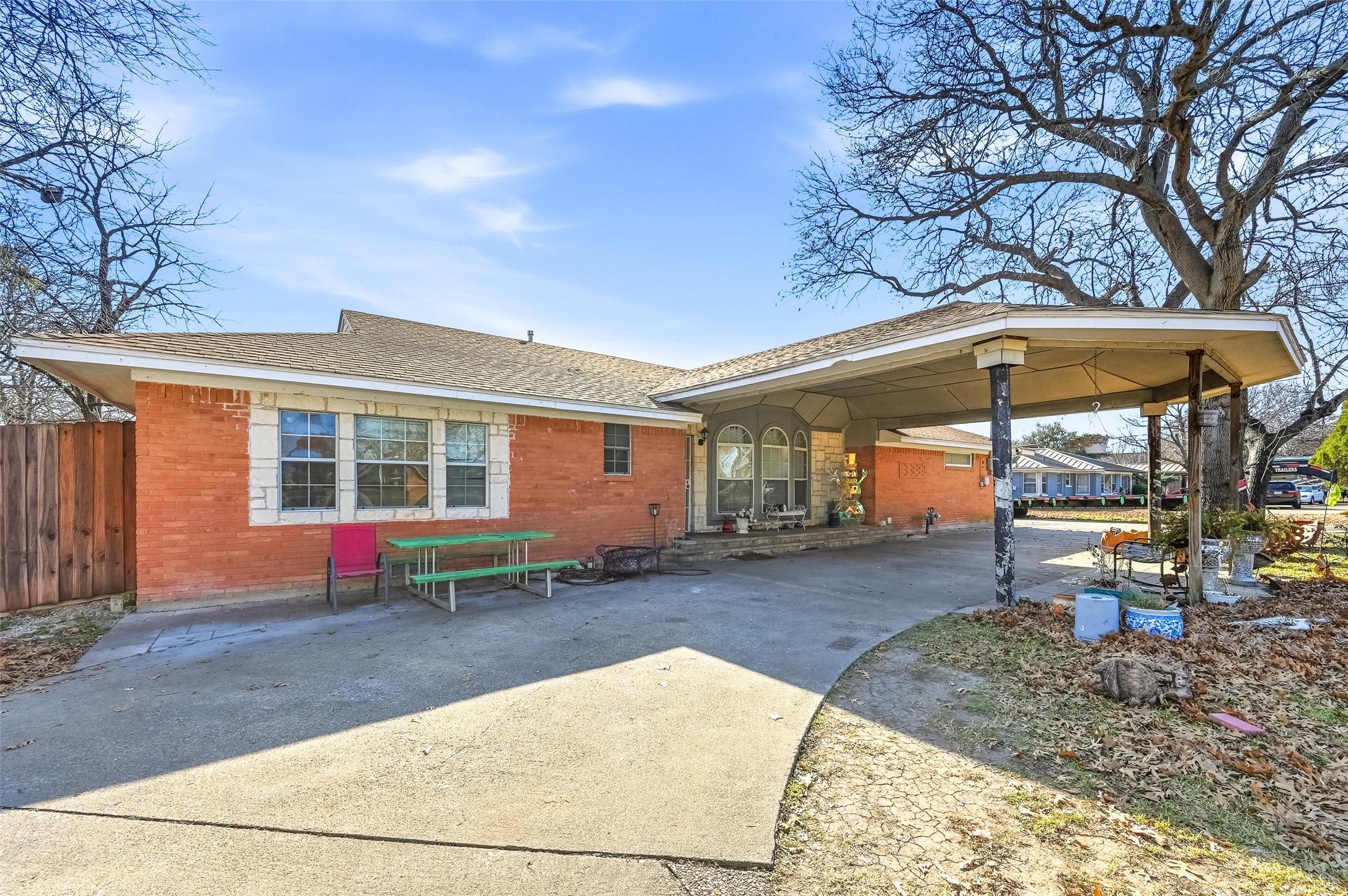 2010 Gross Road Dallas TX 75228