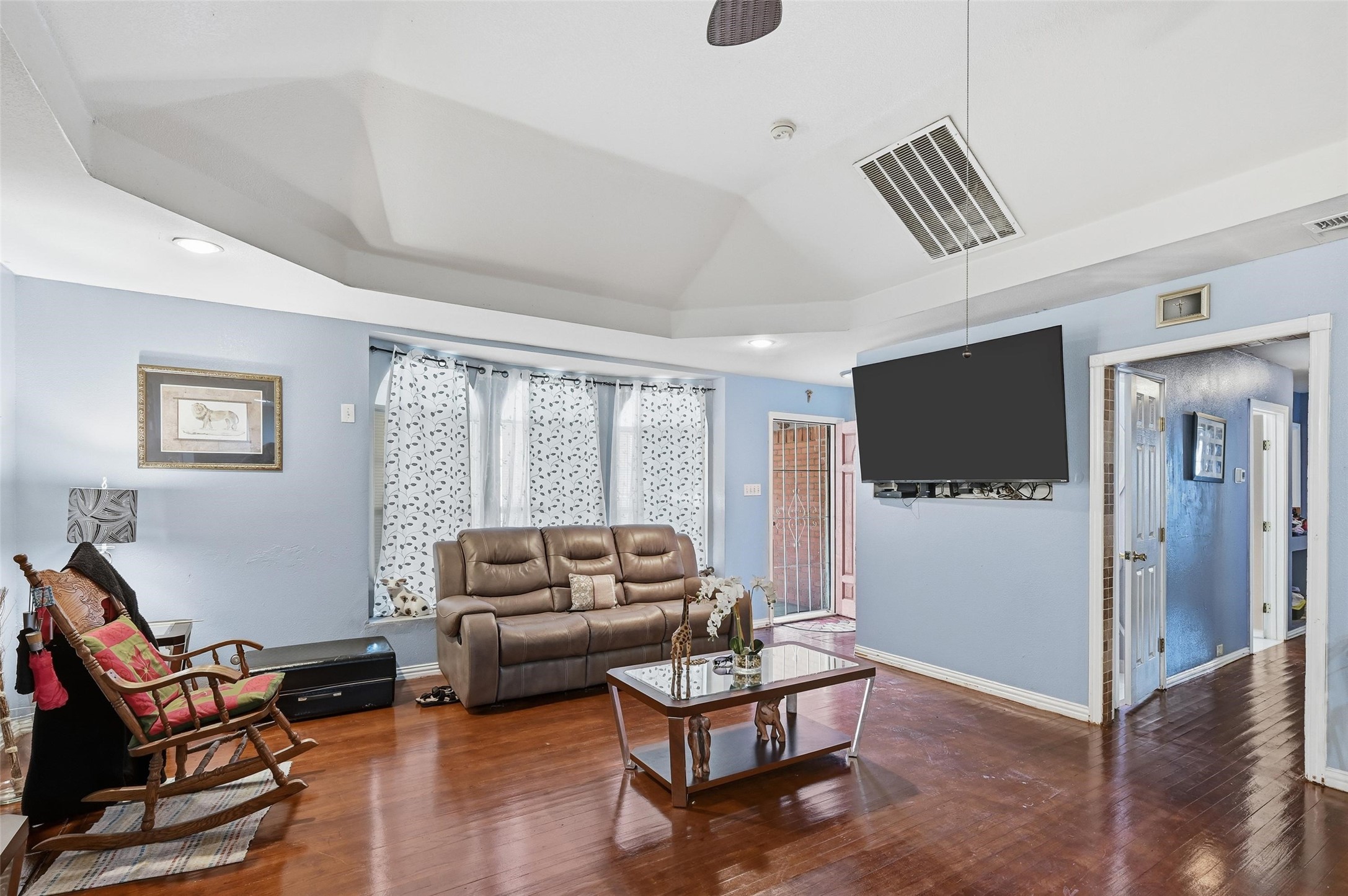 2010 Gross Road Dallas TX 75228