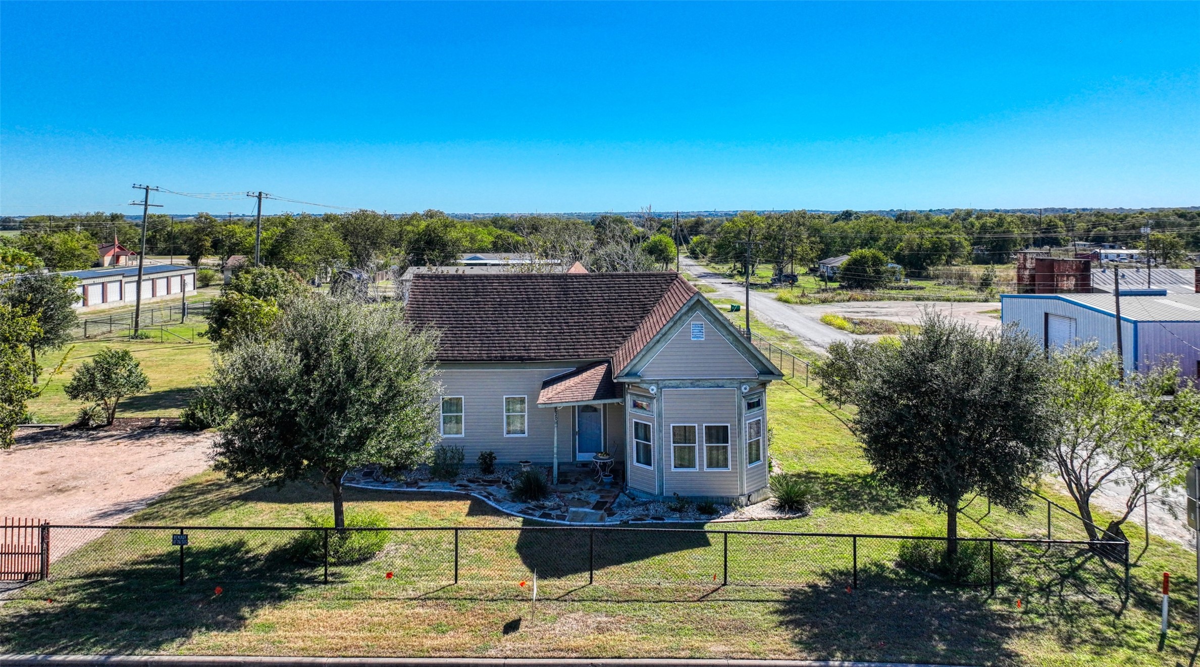2620 State Highway 7 Chilton TX 76632