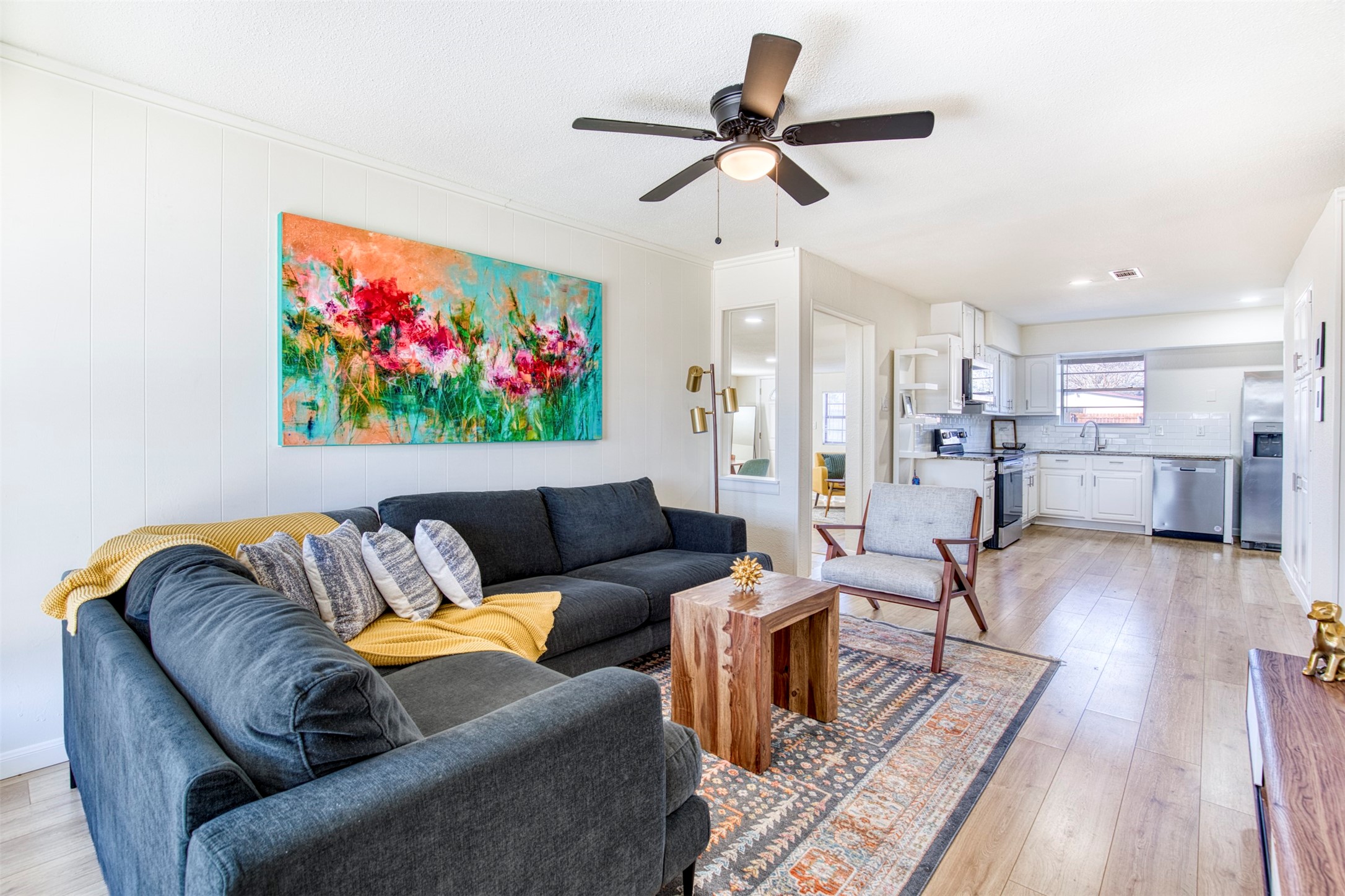 121 Sunflower Drive Garland TX 75041