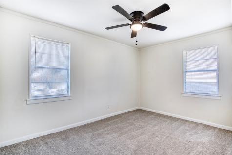 121 Sunflower Drive Garland TX 75041