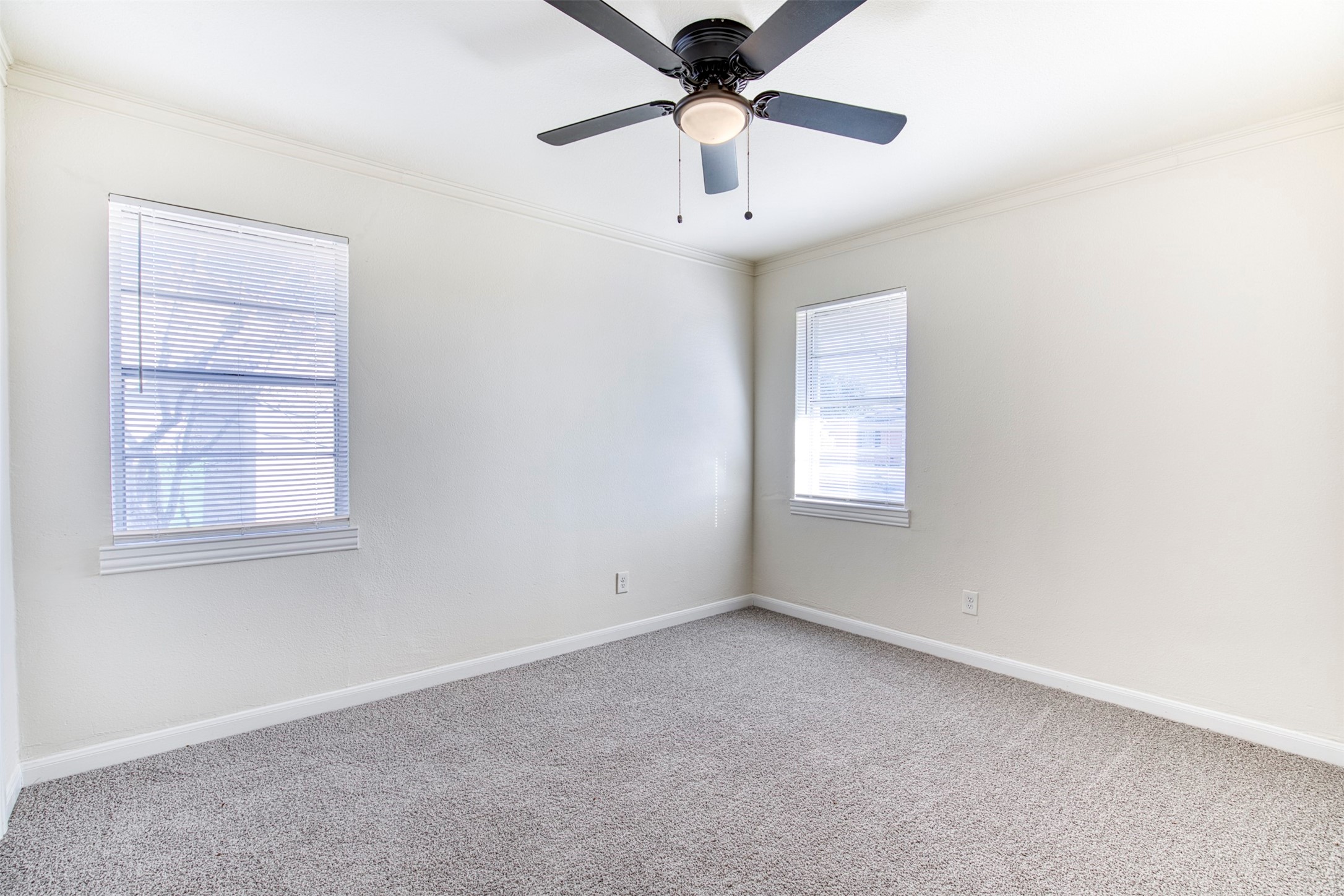 121 Sunflower Drive Garland TX 75041