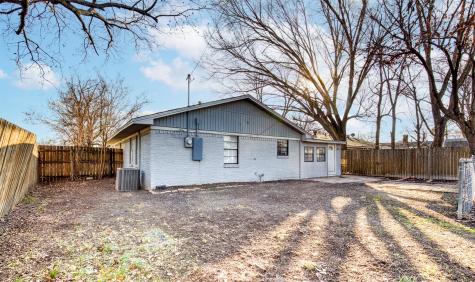 121 Sunflower Drive Garland TX 75041