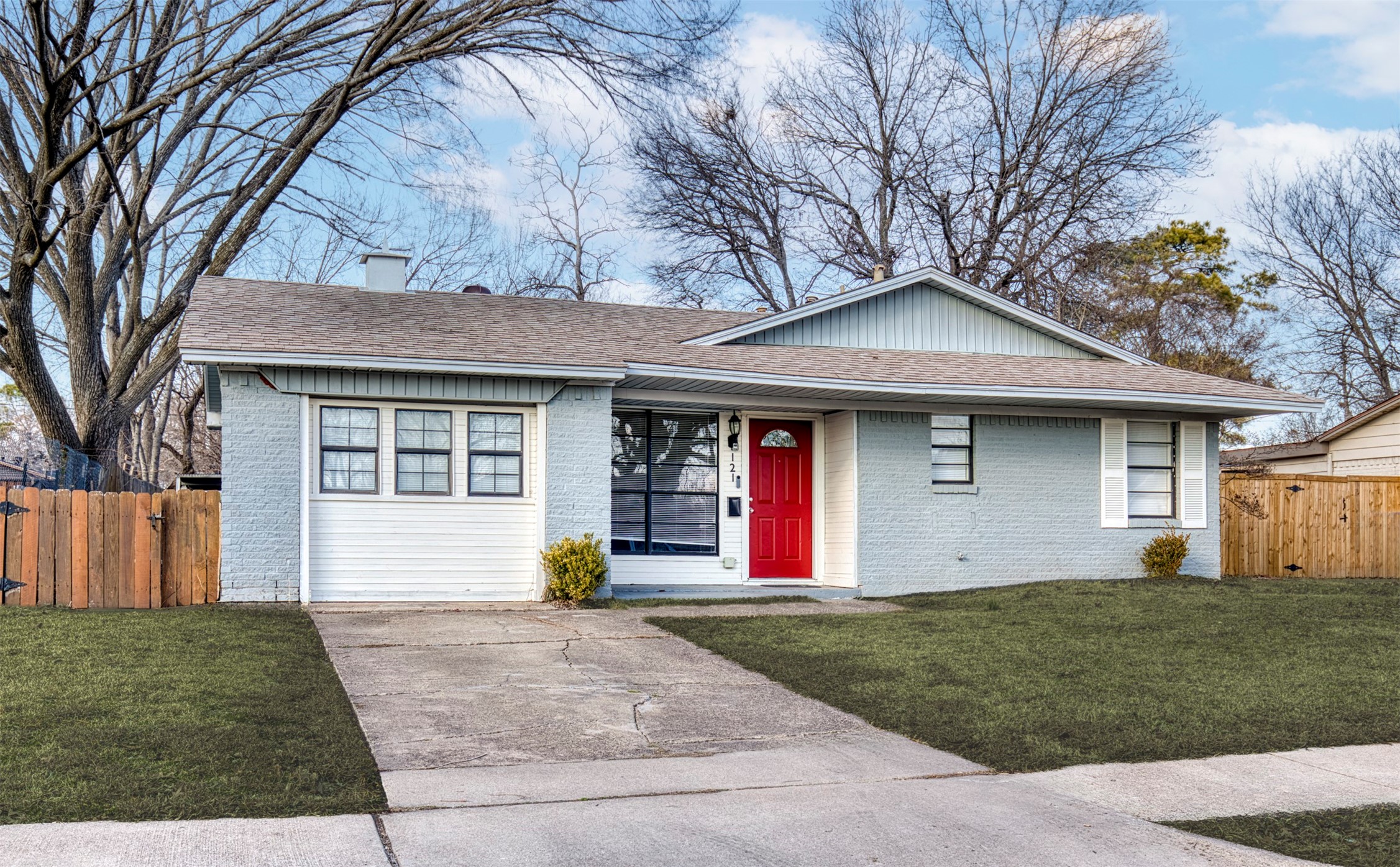 121 Sunflower Drive Garland TX 75041