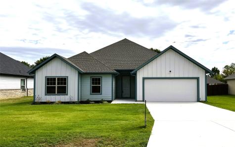209 S Busby Street Tioga TX 76271
