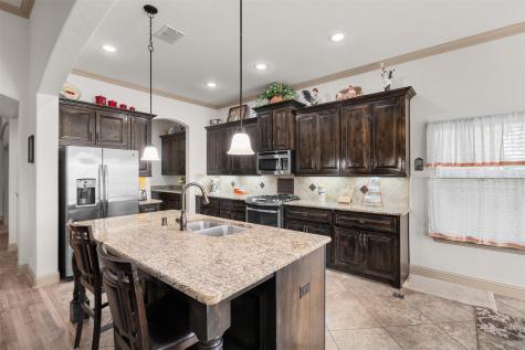 211 Chinaberry Trail Forney TX 75126