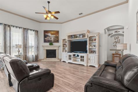 211 Chinaberry Trail Forney TX 75126