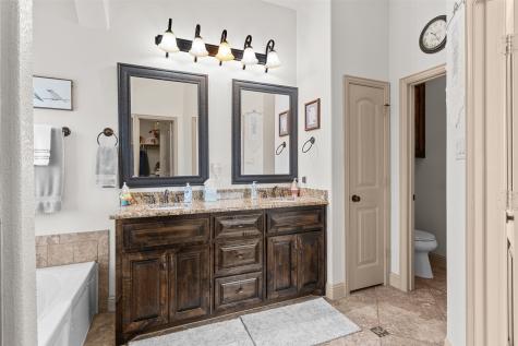 211 Chinaberry Trail Forney TX 75126