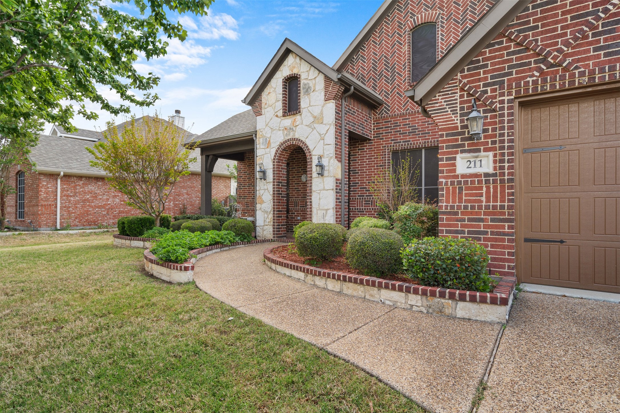 211 Chinaberry Trail Forney TX 75126