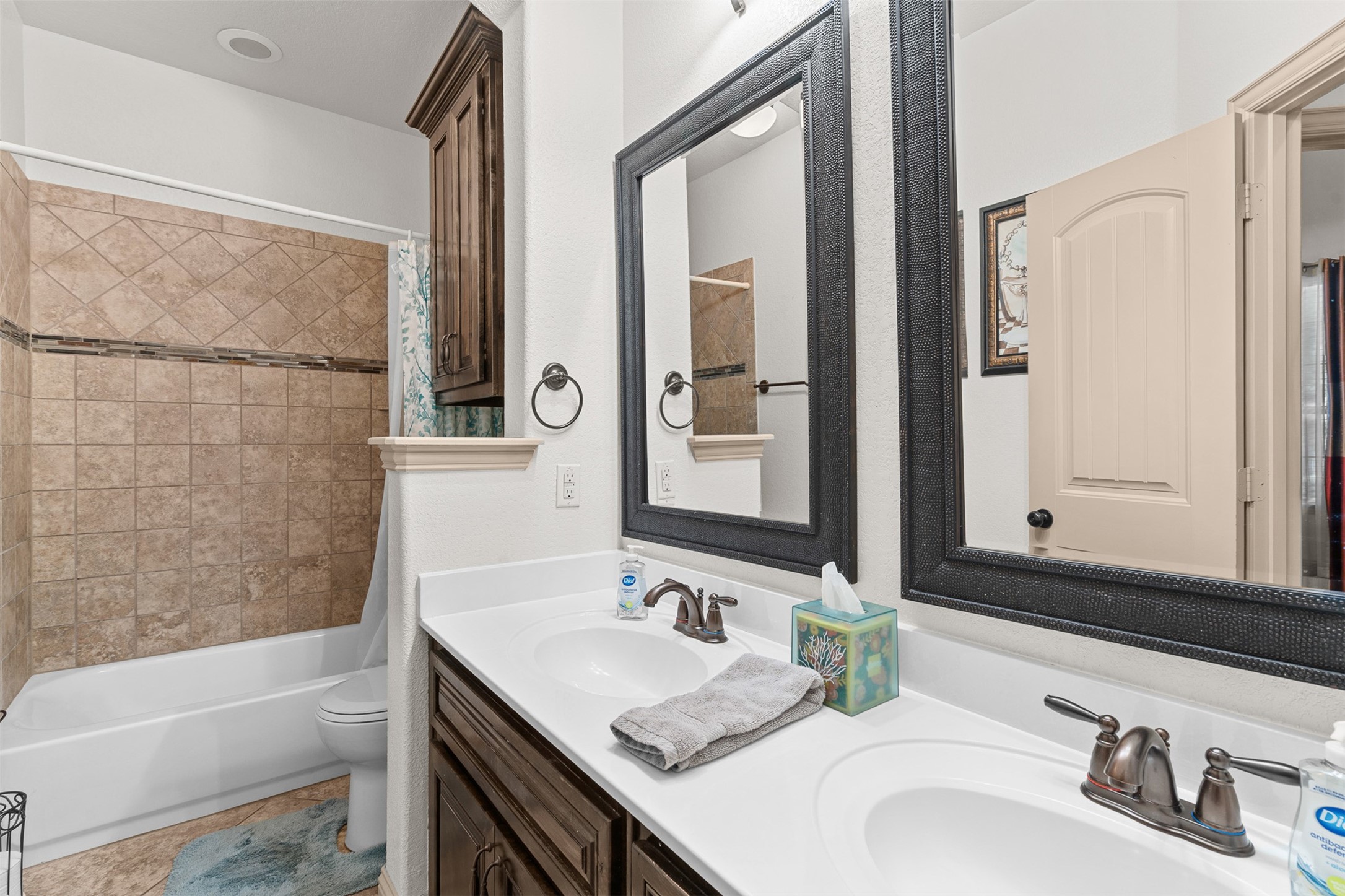 211 Chinaberry Trail Forney TX 75126