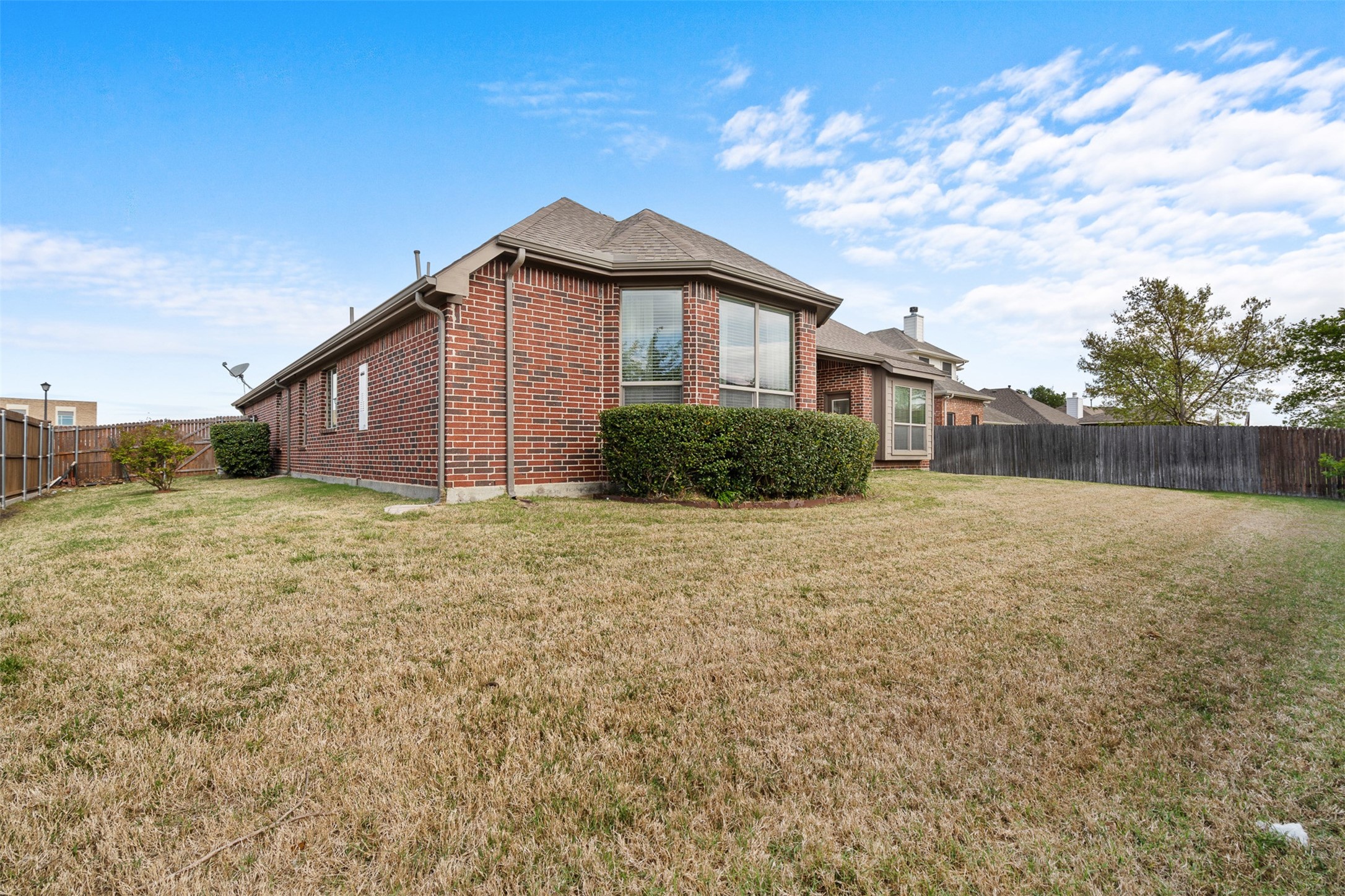 211 Chinaberry Trail Forney TX 75126