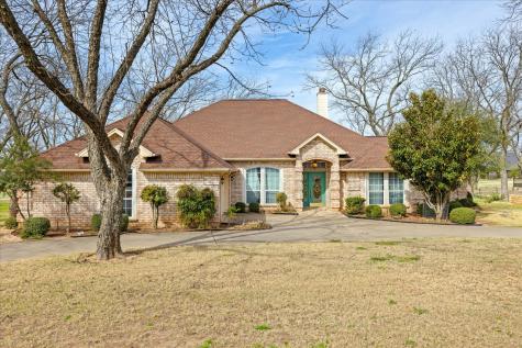 9612 Divot Drive Granbury TX 76049
