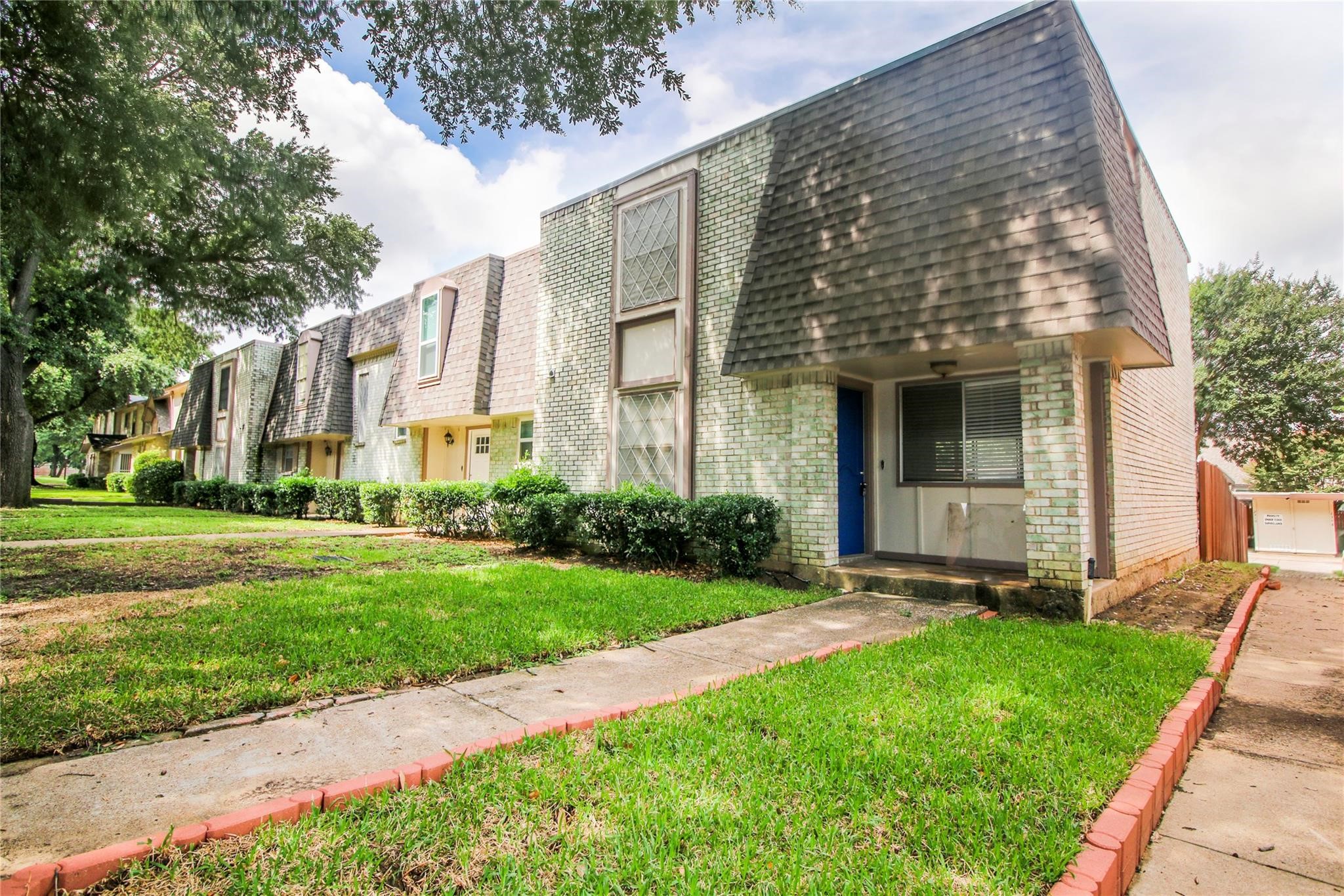 2309 Overland Lane Arlington TX 76014