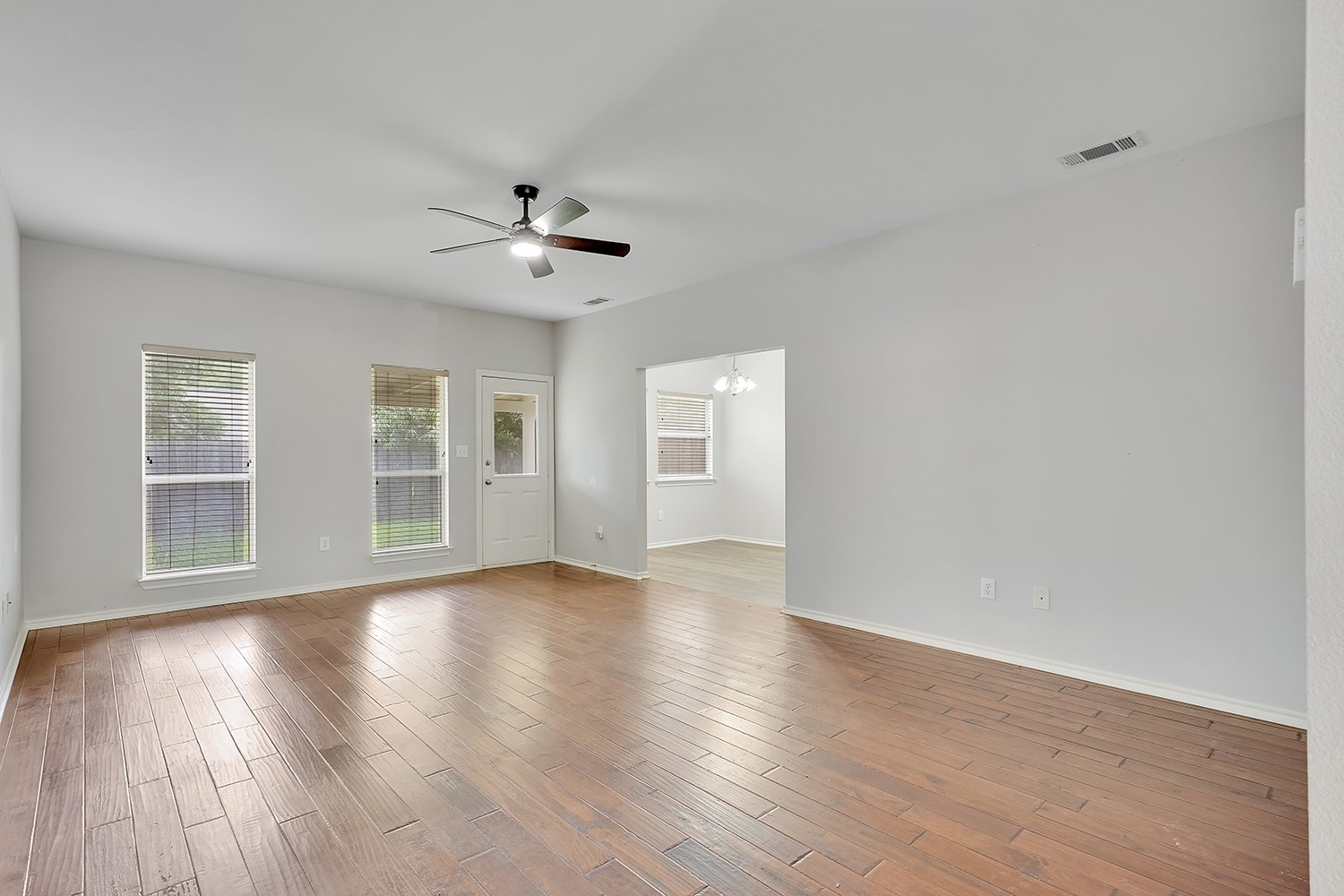 313 Texas Drive Lake Dallas TX 75065