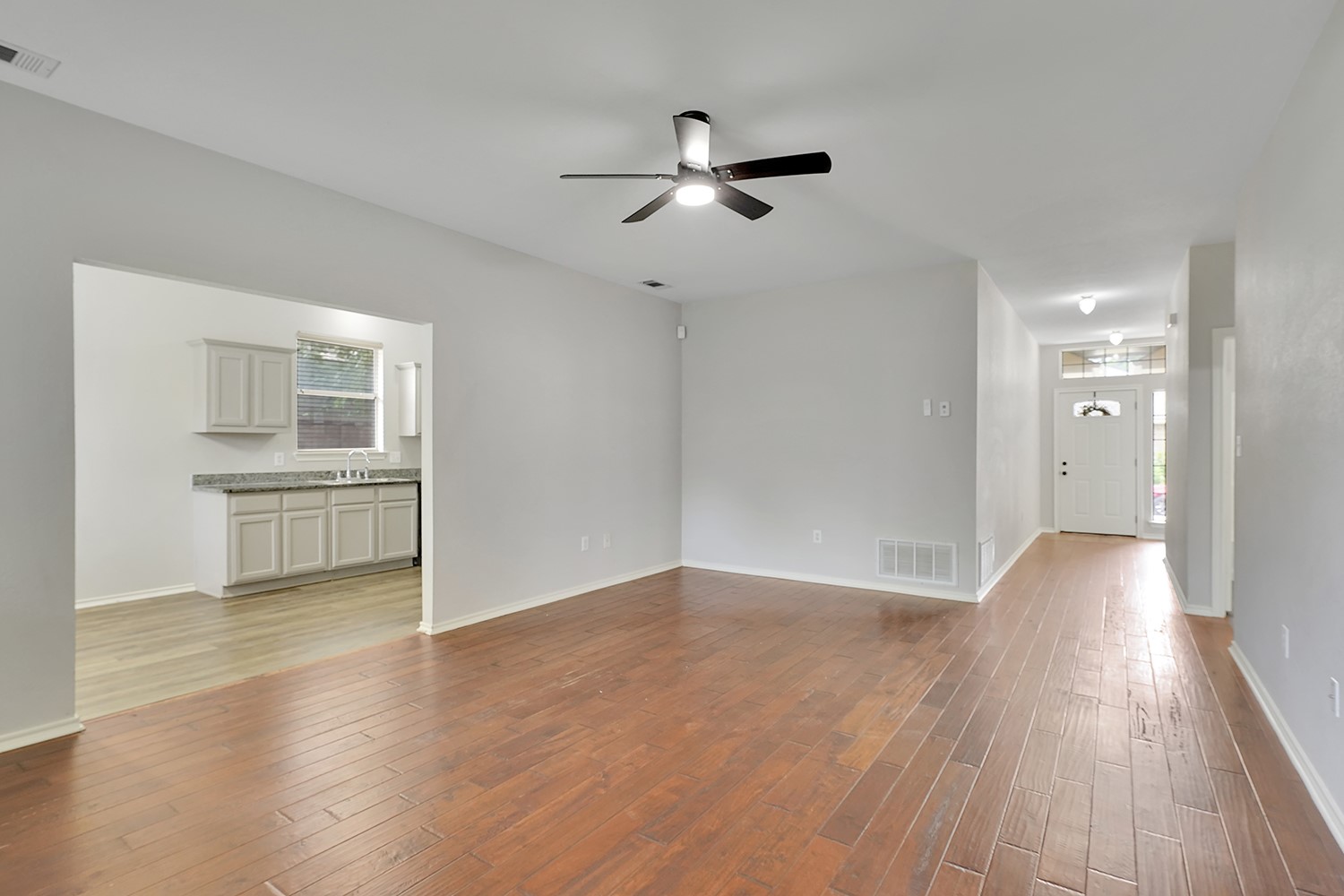 313 Texas Drive Lake Dallas TX 75065