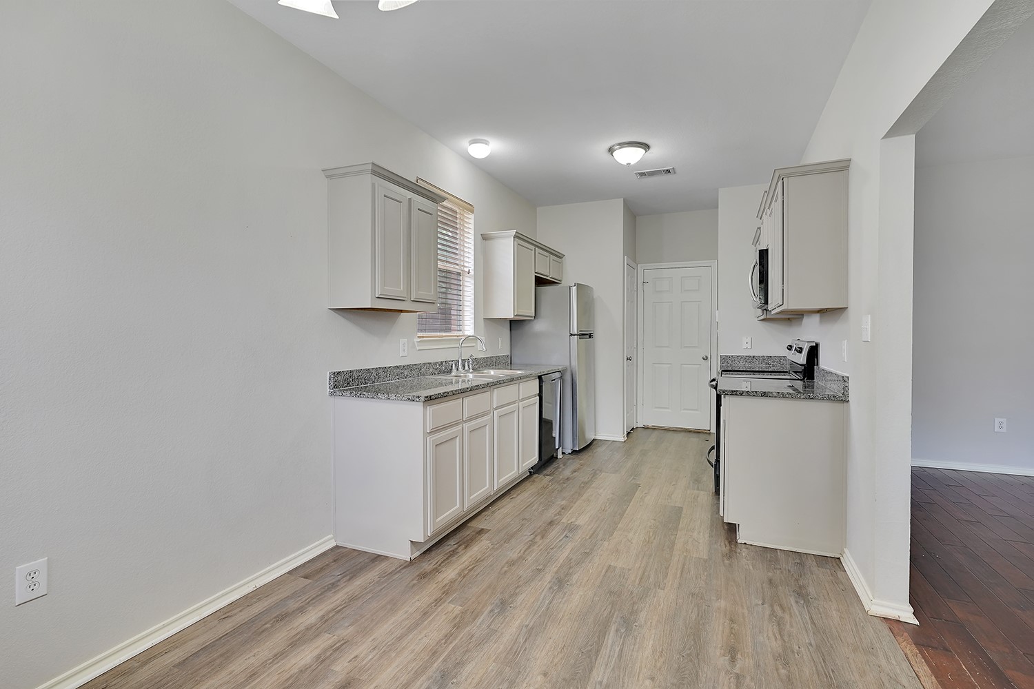 313 Texas Drive Lake Dallas TX 75065