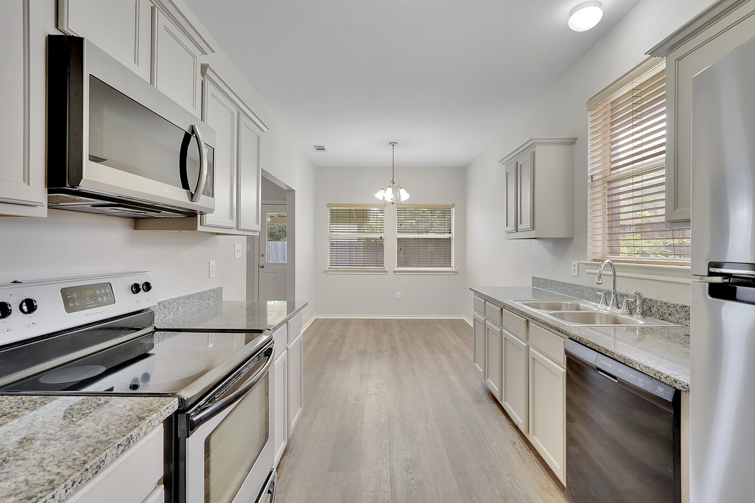 313 Texas Drive Lake Dallas TX 75065