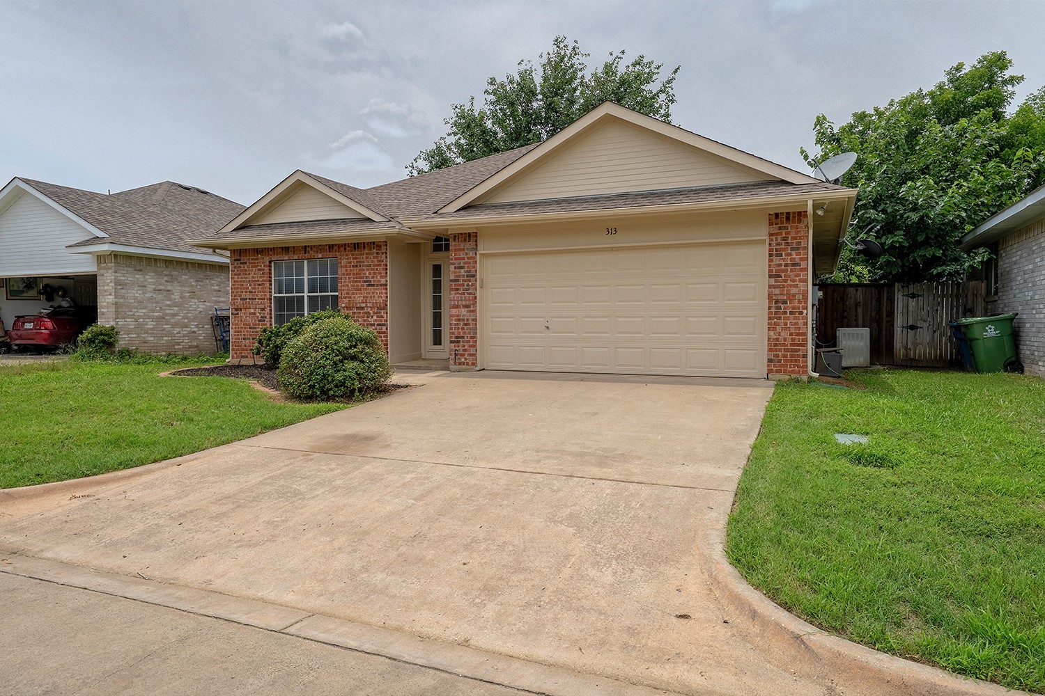 313 Texas Drive Lake Dallas TX 75065