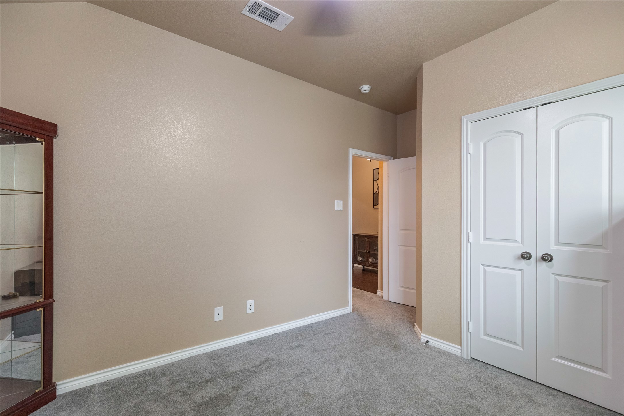 404 Brookhollow Lane Saginaw TX 76131