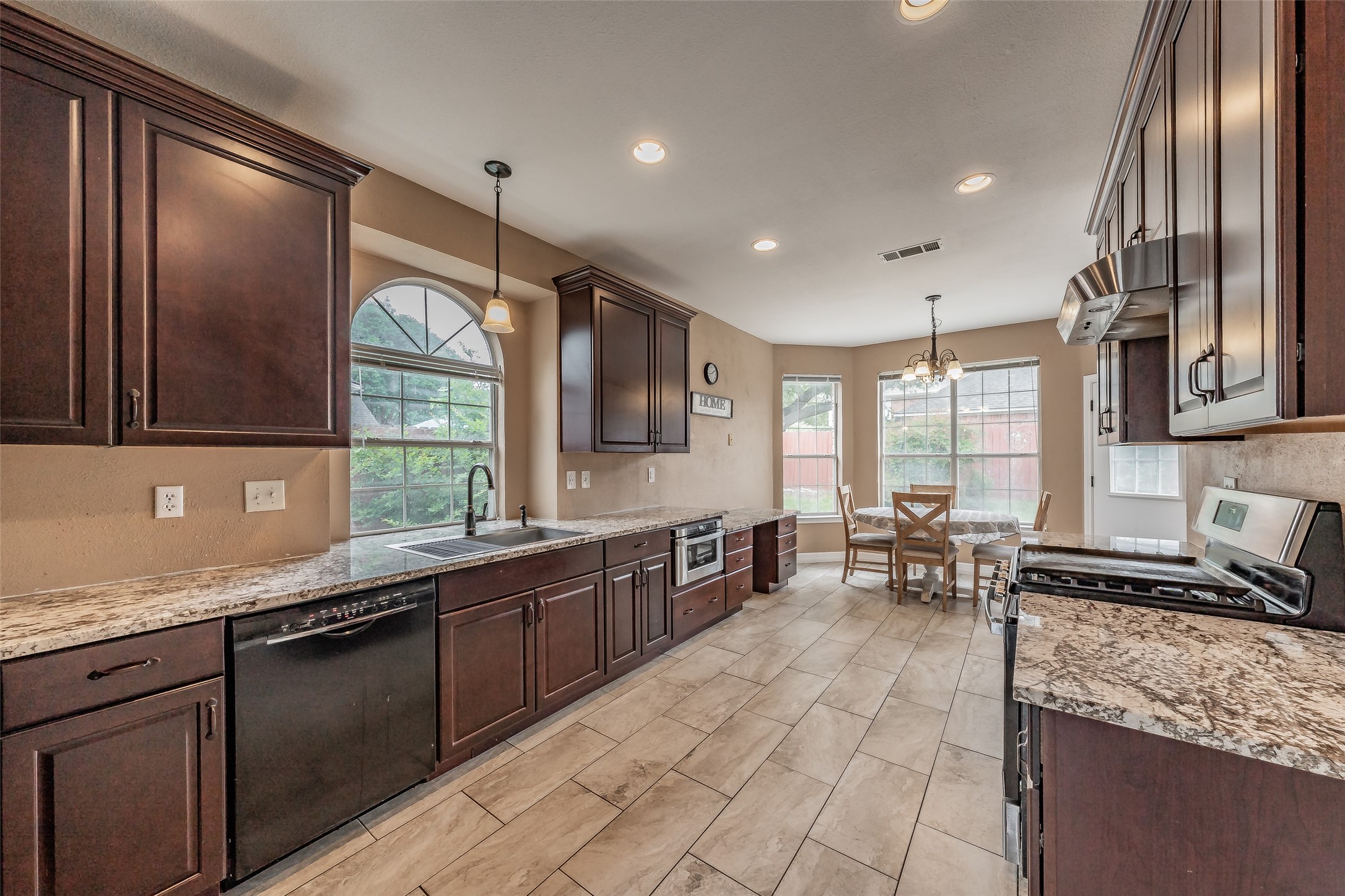 275 Meadowside Drive Keller TX 76248