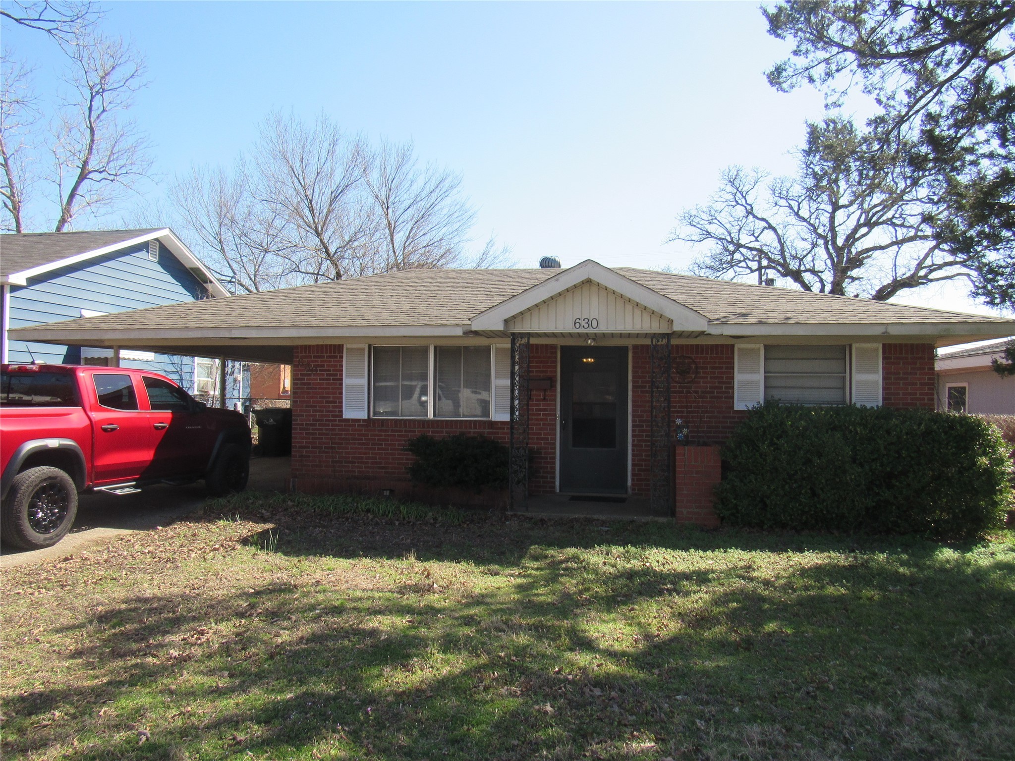 630 W Brock Street Denison TX 75020
