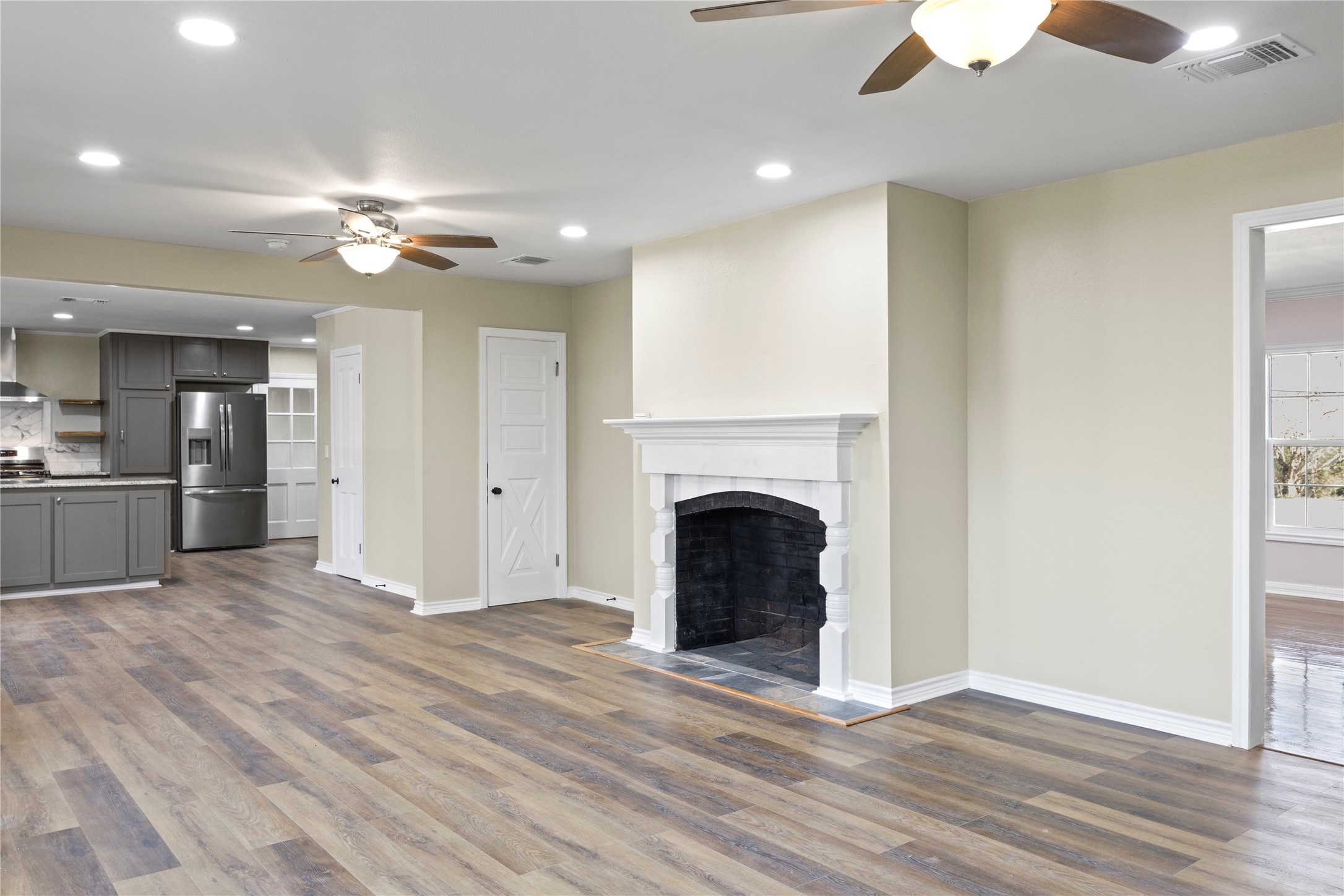 306 Quitman Street Pittsburg TX 75686