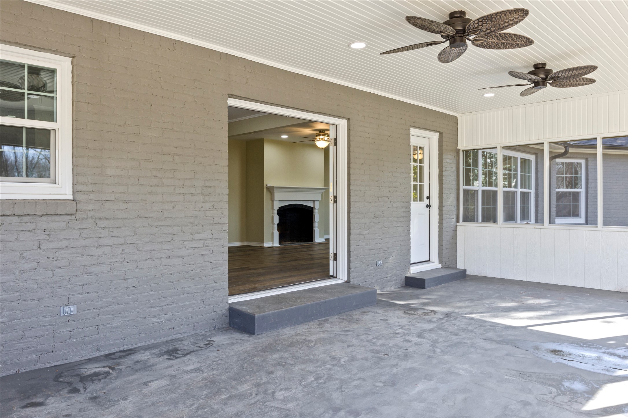 306 Quitman Street Pittsburg TX 75686