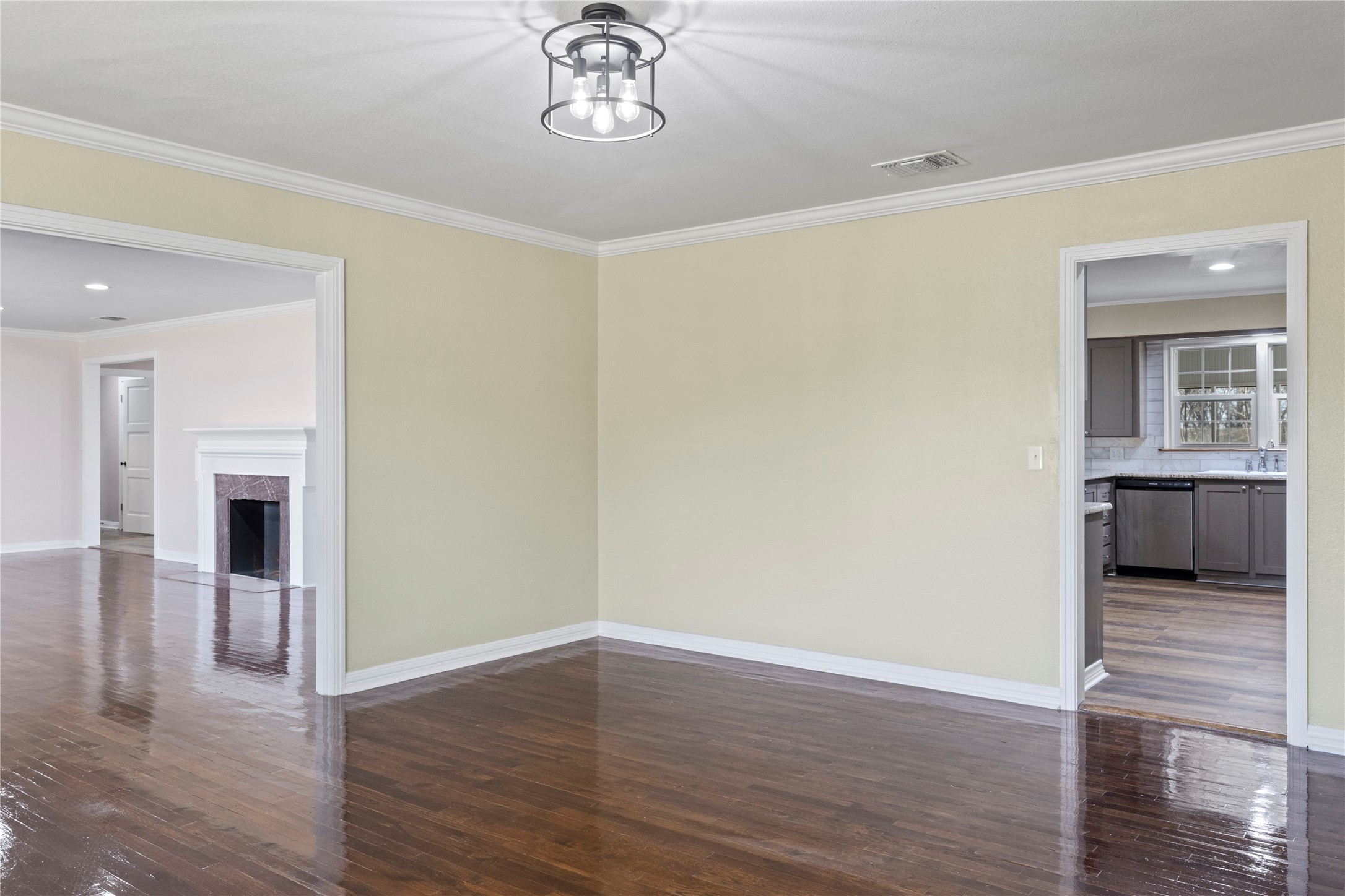 306 Quitman Street Pittsburg TX 75686