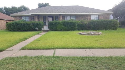 210 W Apollo Road Garland TX 75040