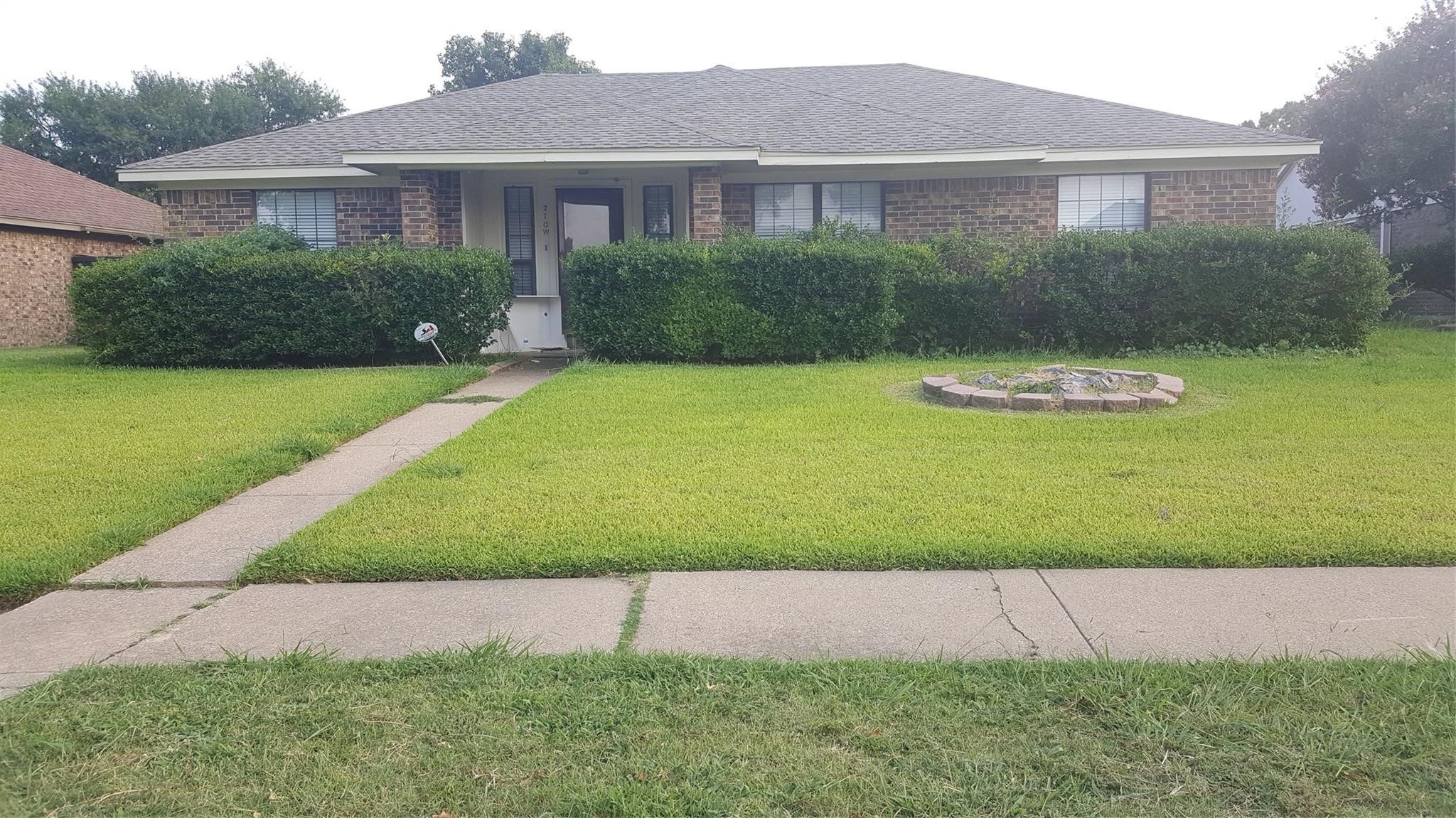 210 W Apollo Road Garland TX 75040