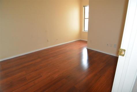 210 W Apollo Road Garland TX 75040