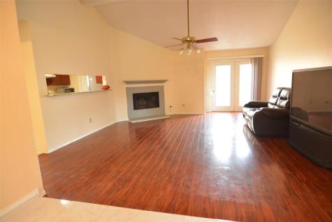 210 W Apollo Road Garland TX 75040