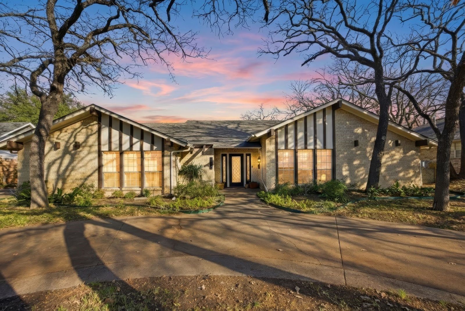 1620 Oak Meadow Drive Irving TX 75061