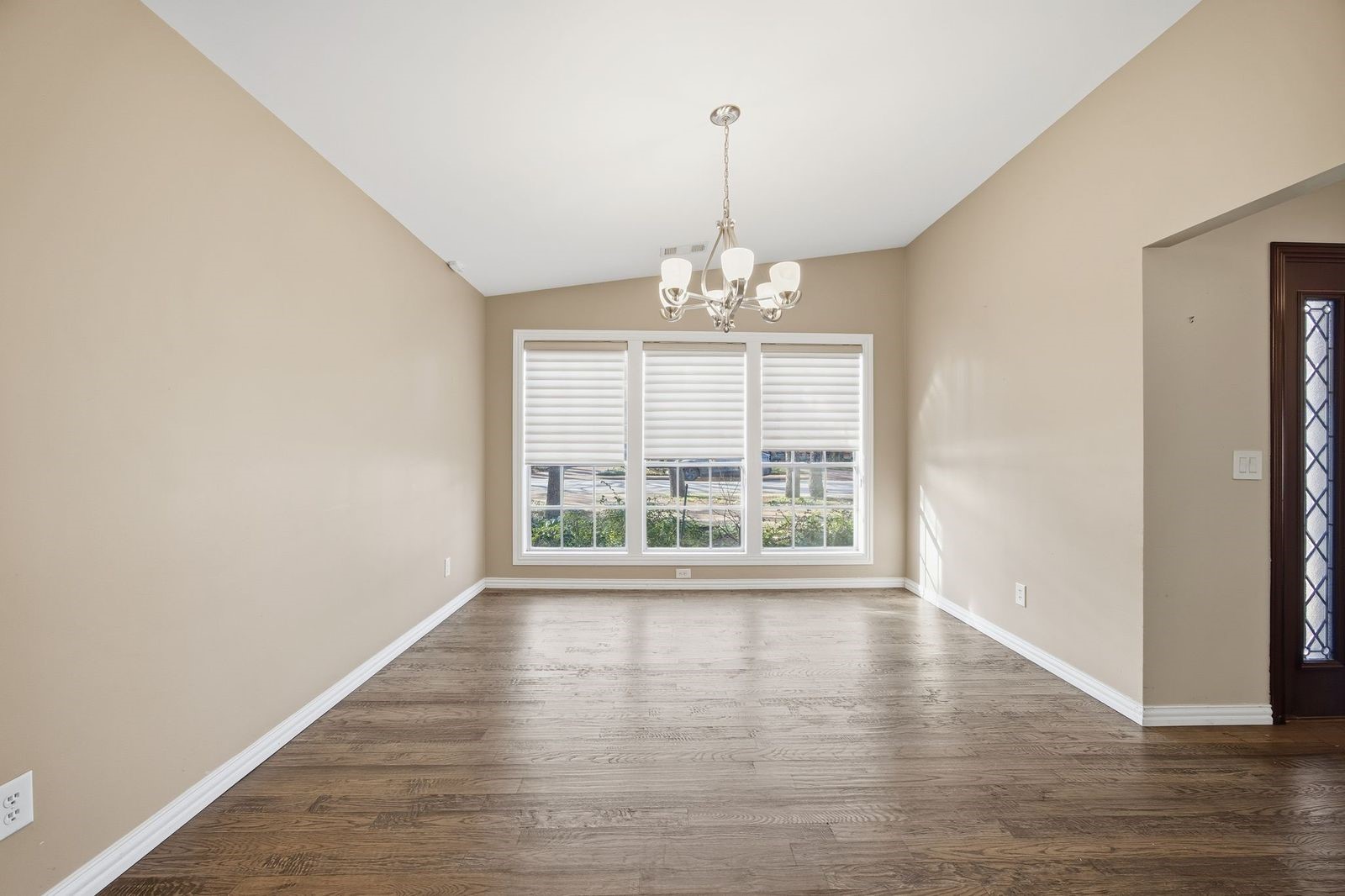 1620 Oak Meadow Drive Irving TX 75061