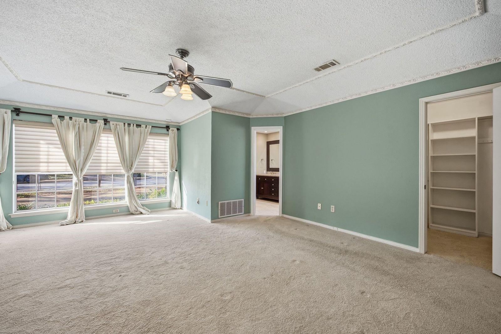 1620 Oak Meadow Drive Irving TX 75061