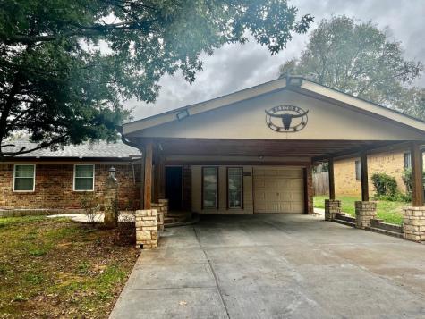 2537 Avenue A Grand Prairie TX 75051