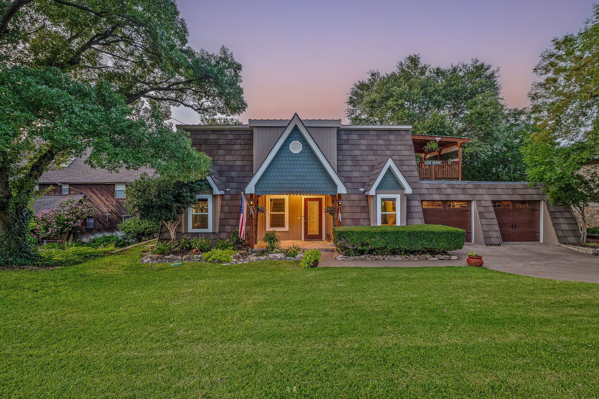 2412 Cedar Crest Drive Granbury TX 76048