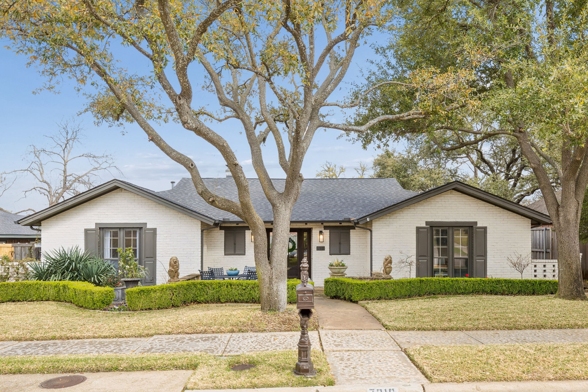 7616 Tory Sound Drive Dallas TX 75231