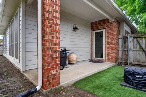1240 Sweetwater Drive Burleson TX 76028