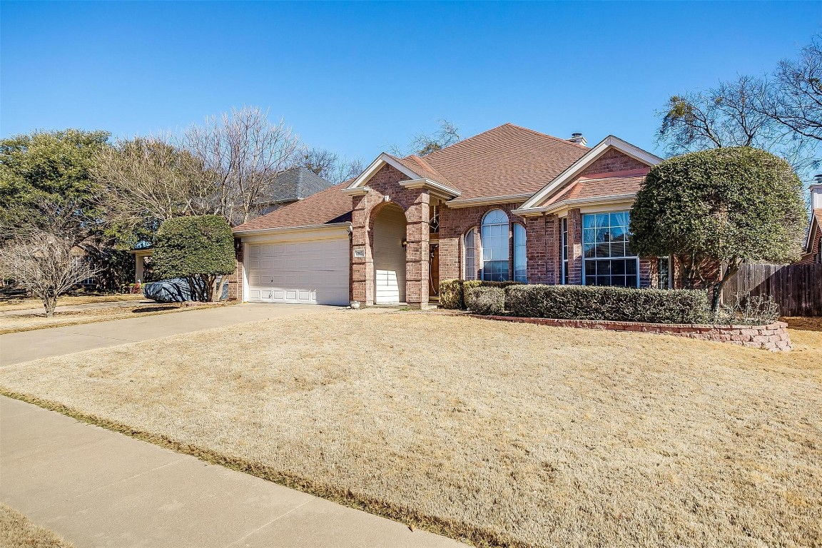 505 Oakbrook Drive Burleson TX 76028