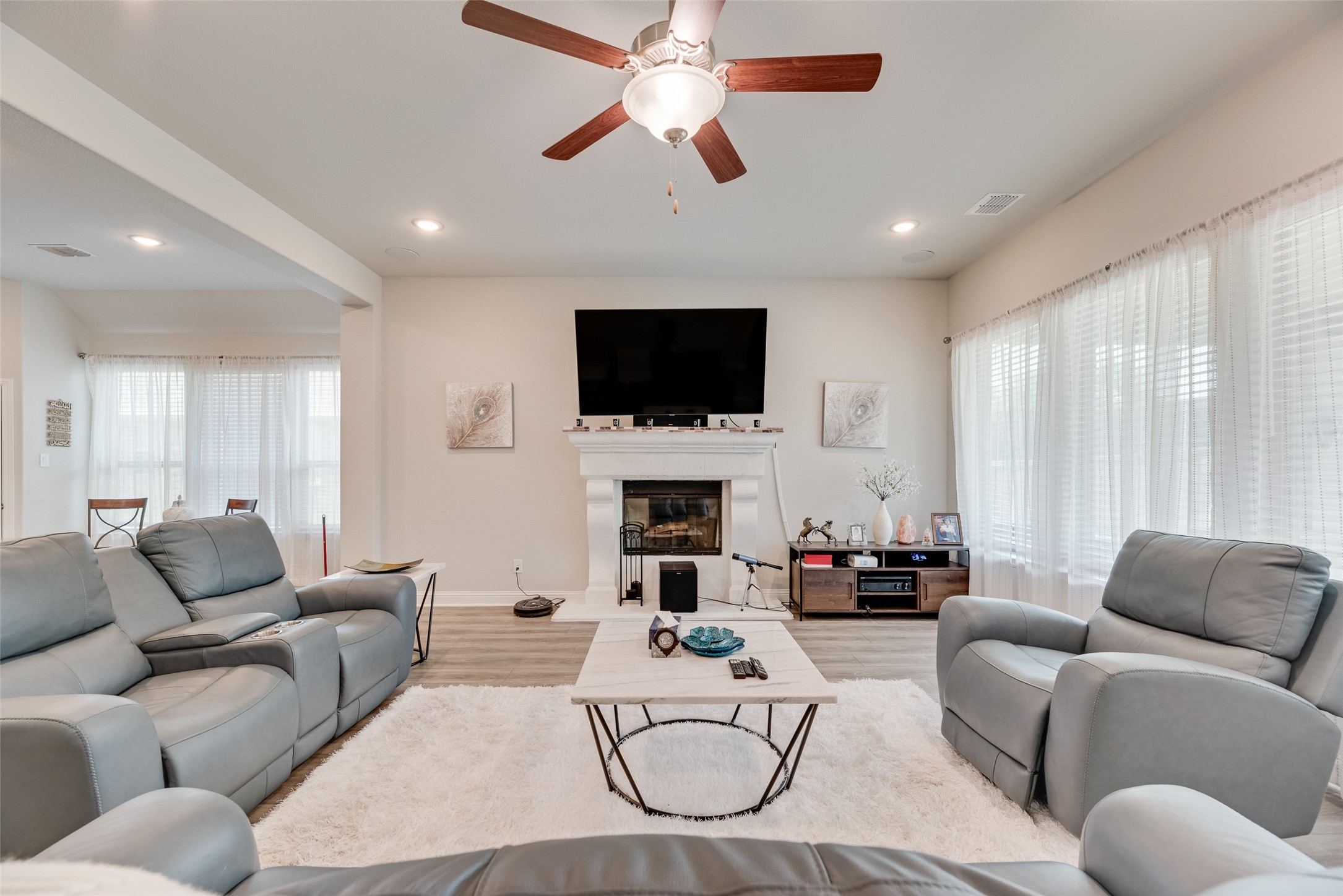 643 Woodridge Drive Oak Point TX 75068