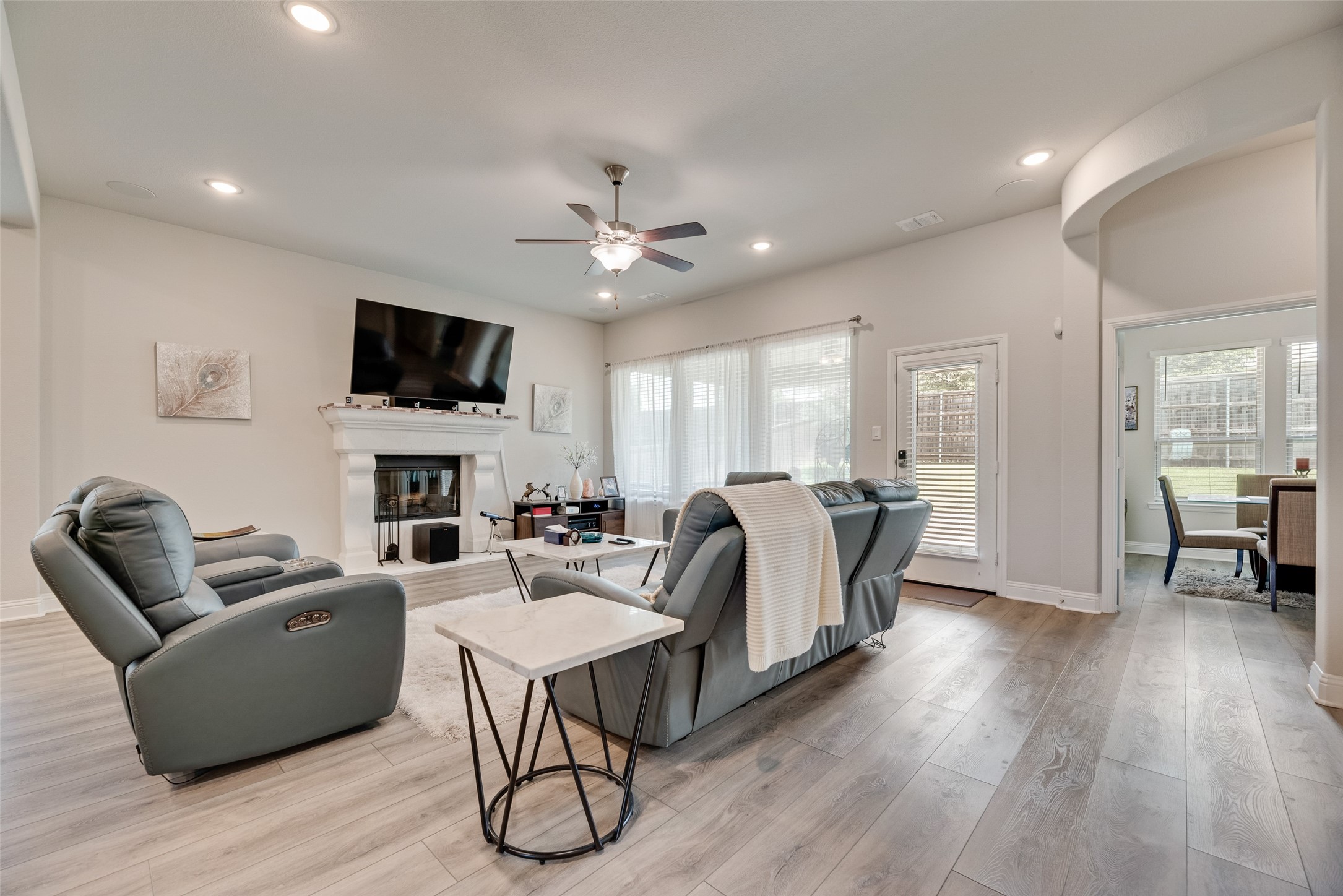 643 Woodridge Drive Oak Point TX 75068