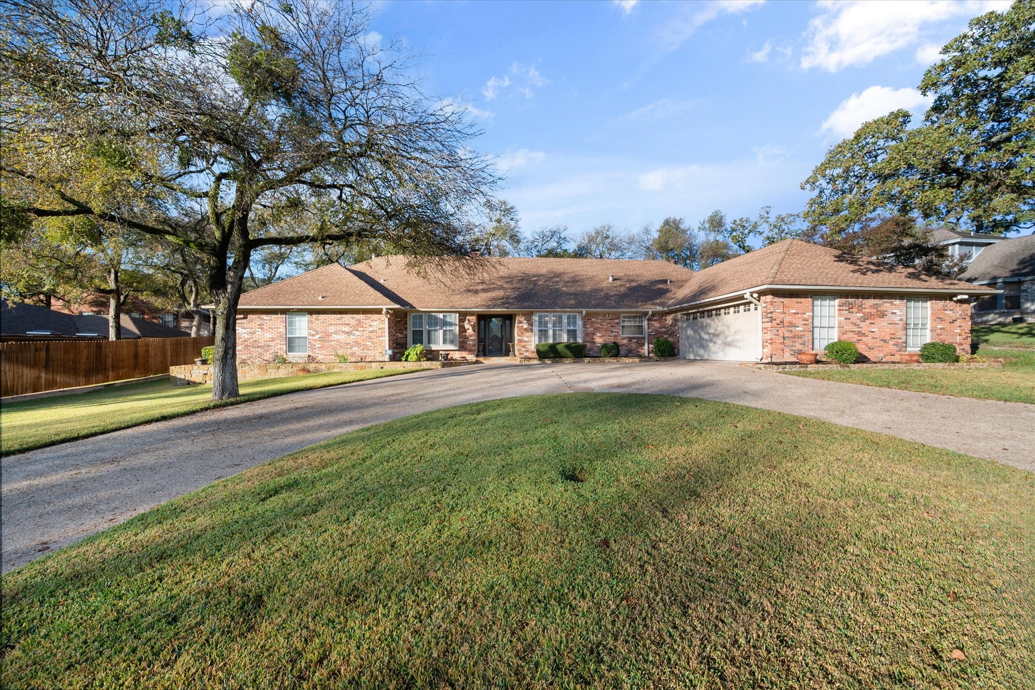 820 Newport Road Fort Worth TX 76120
