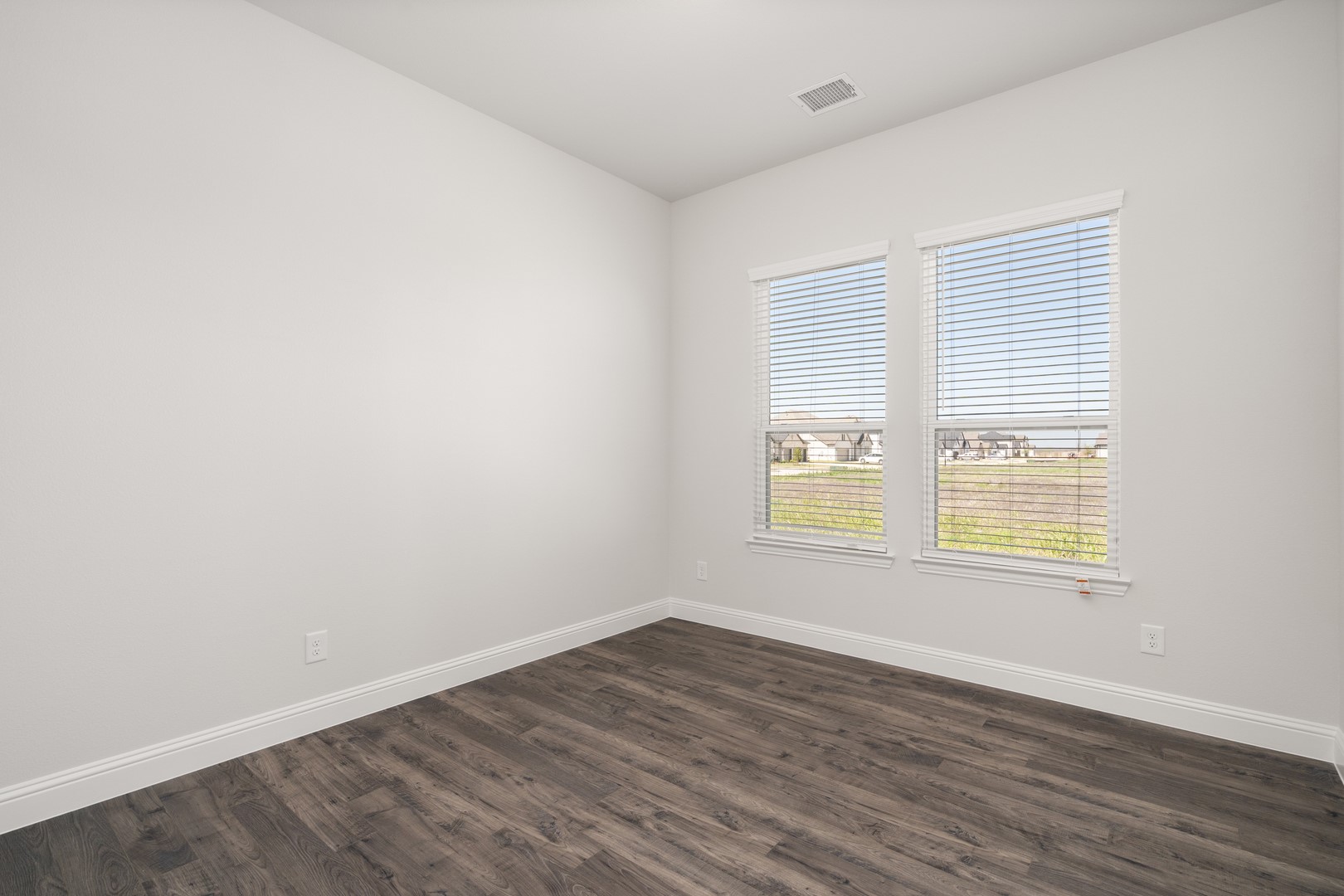 742 Oak Street Lavon TX 75166
